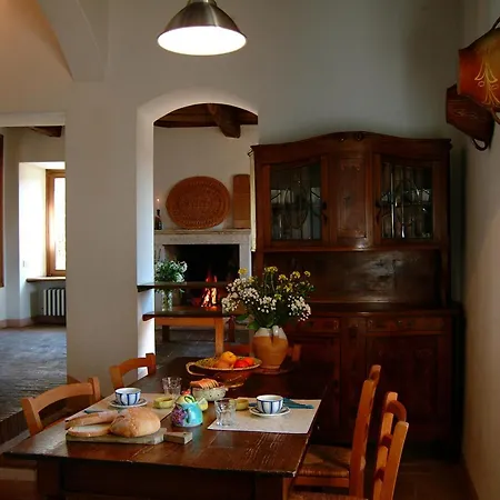 Un Giardino Nel Tufo Bed & Breakfast